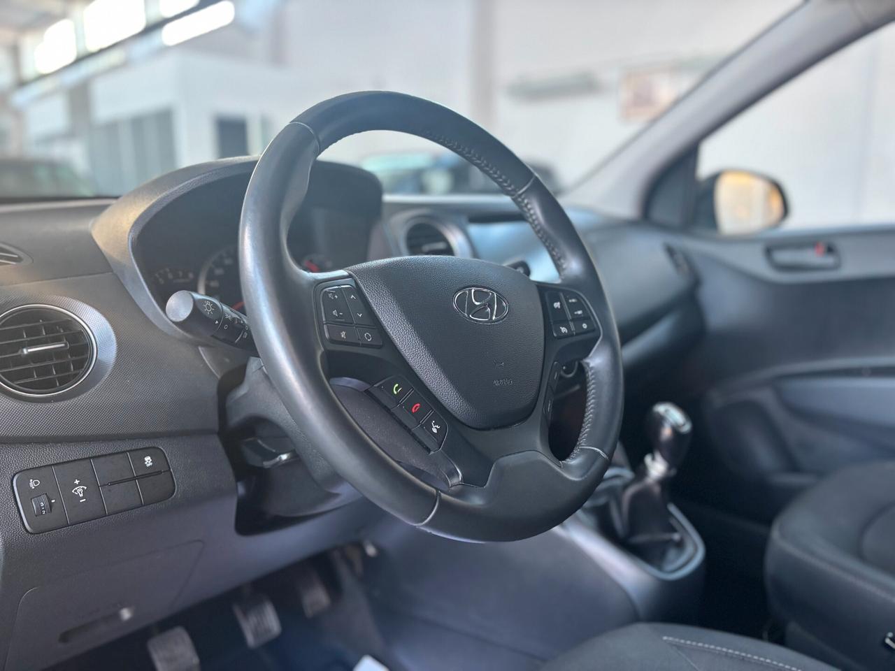 Hyundai i10 1.0 MPI Tech