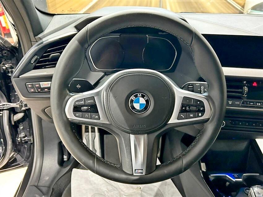 Bmw 116 116d 5p. Msport