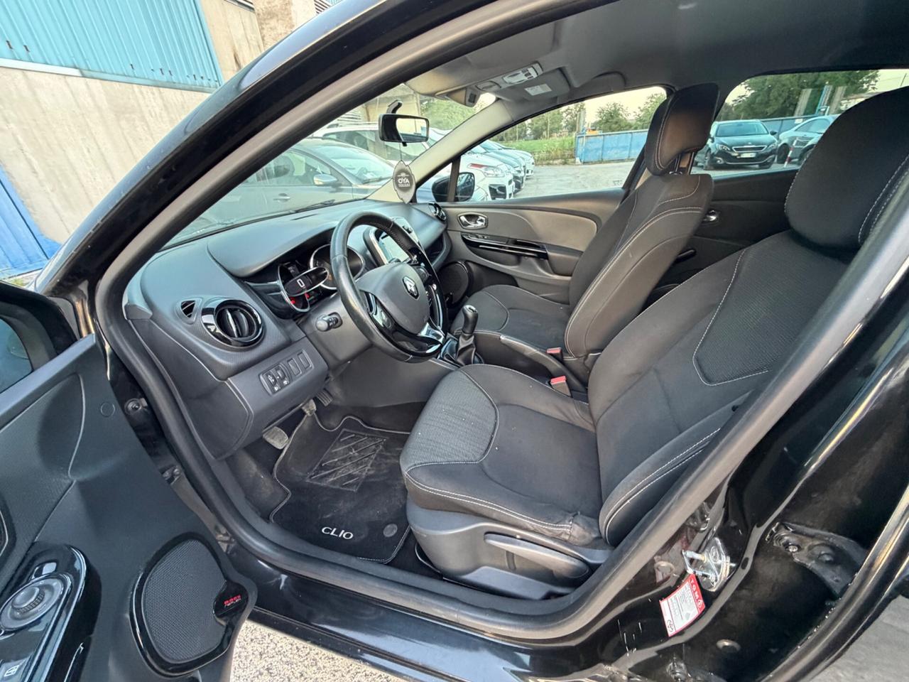 Renault Clio 1.2 75CV 5 porte Live
