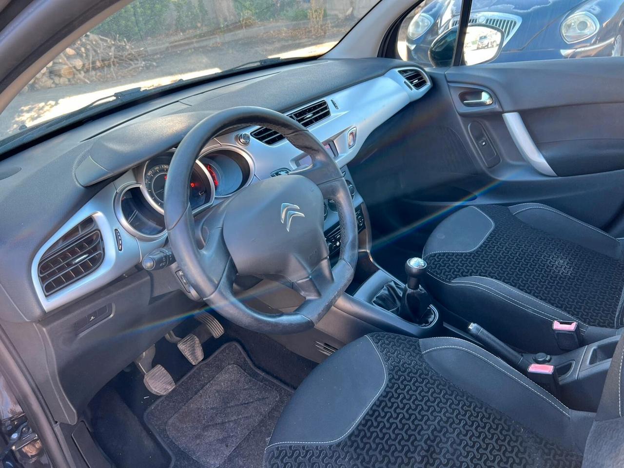 Citroen C3 1.1 Benzina Exclusive ZEN - unico proprietario neopatentati si