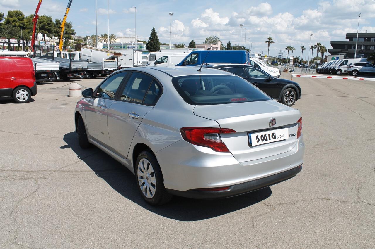 Fiat Tipo 1.4 4 porte Easy 95 cv OK NEOPATENTATI