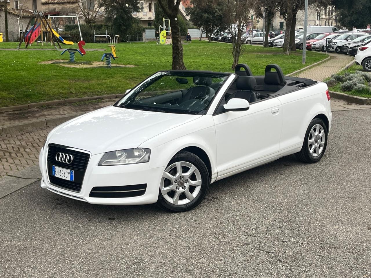 Audi A3 Cabrio 1.6 TDI NEOPATENTATI - 2011