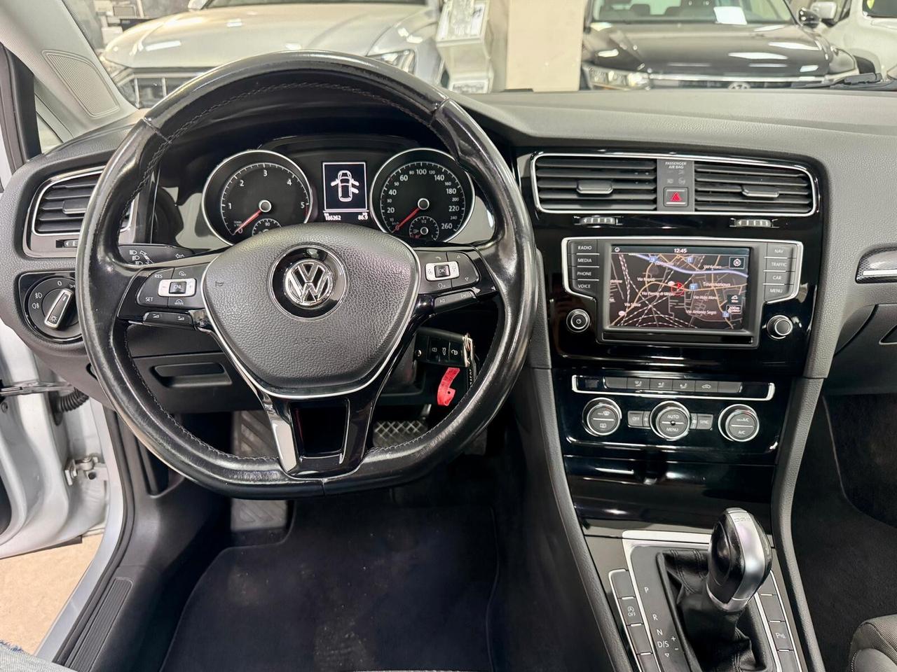 Volkswagen Golf 1.6 TDI 110CV DSG 5p. Highline 2017