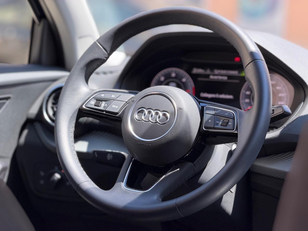 Audi Q2 35 TDI 2.0 150 Cv S TRONIC LINE IDENTITY BLACK
