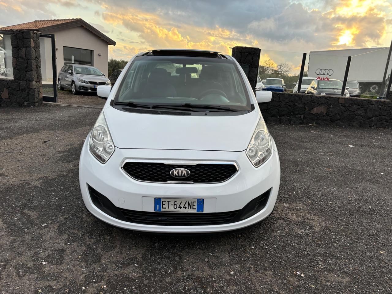 Kia Venga 1.4 CRDi 90CV Cool Tetto apribile