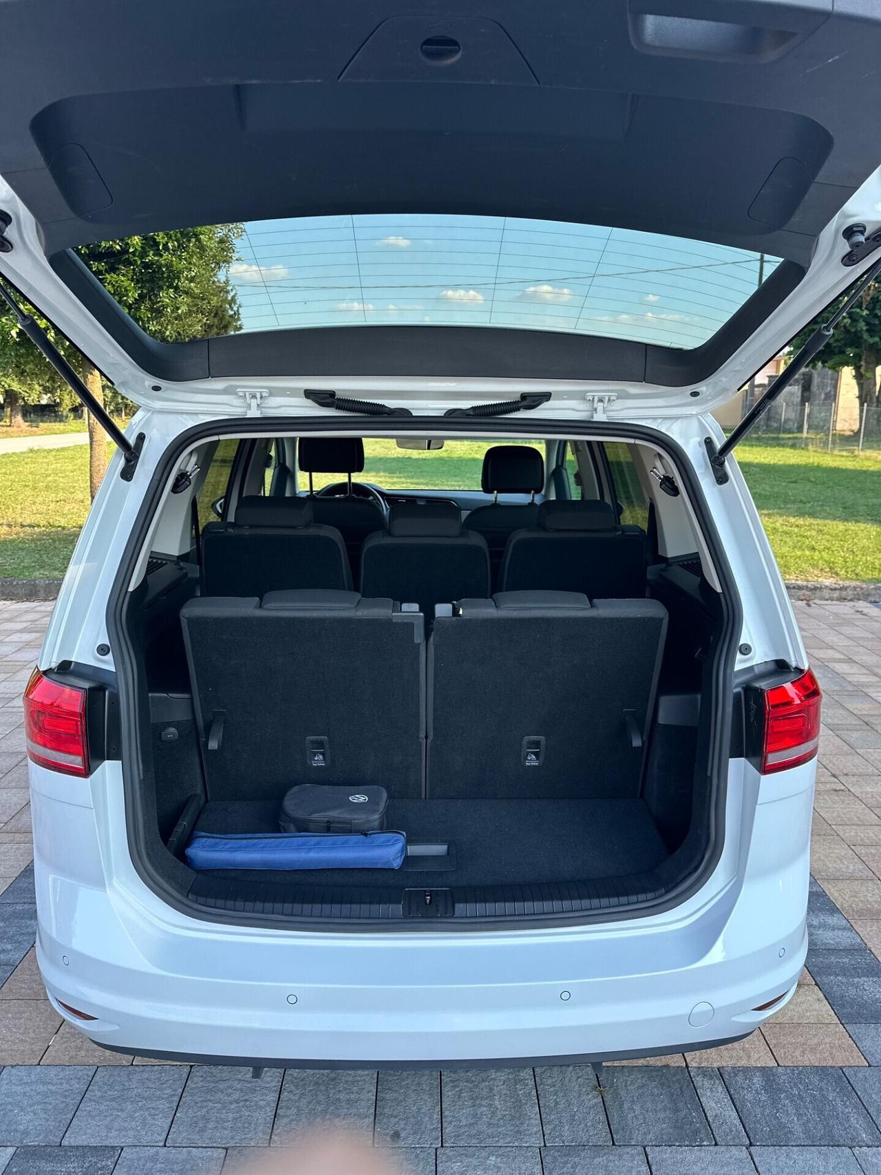 Volkswagen Touran 2.0 TDI 150 CV Executive BlueMotion 7POSTI
