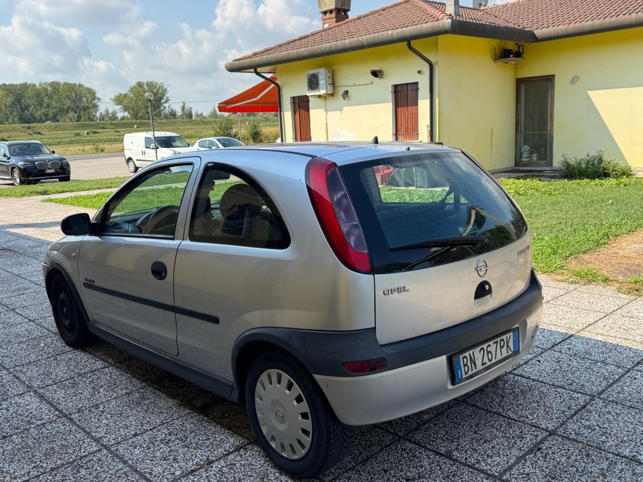 Opel Corsa 1.2i 16V cat 3 porte Comfort