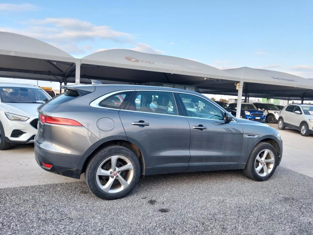 Jaguar F-Pace 2.0 D 180 CV AWD aut. Portfolio