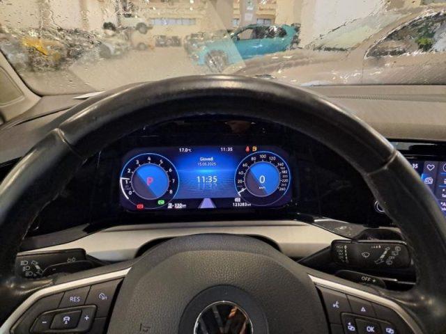 VOLKSWAGEN Golf 1.5 TGI 130cv DSG Life VIRTUAL CARPLAY TRIZONA