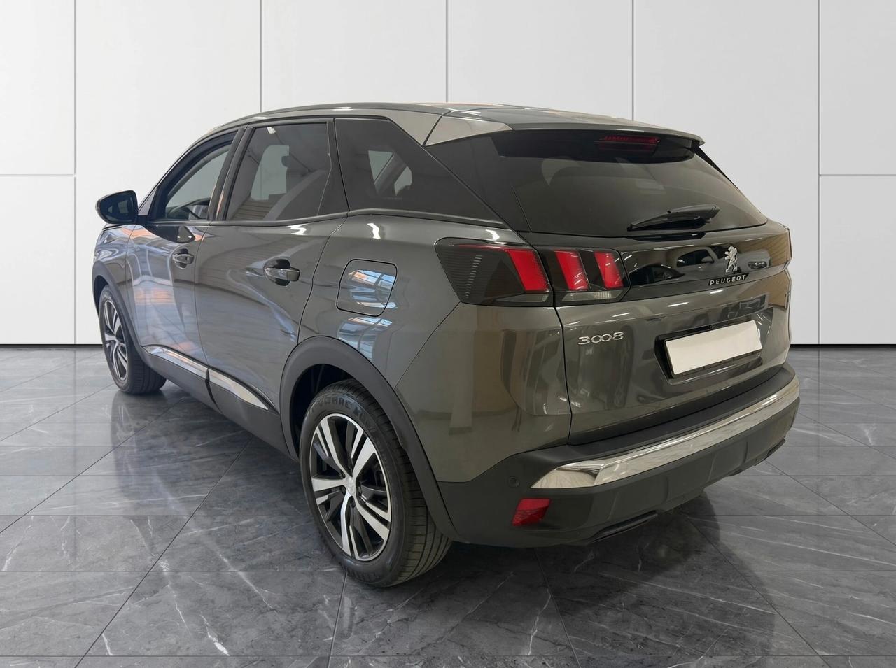 Peugeot 3008 Hybrid 225 e-EAT8 Allure