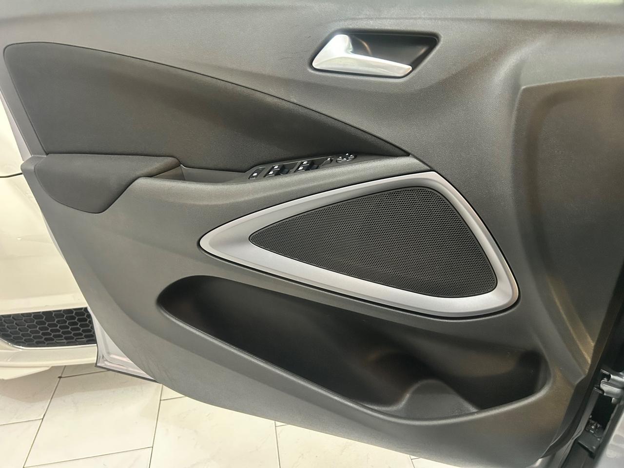 Opel Crossland 58’MILA KM PARI AL NUOVO
