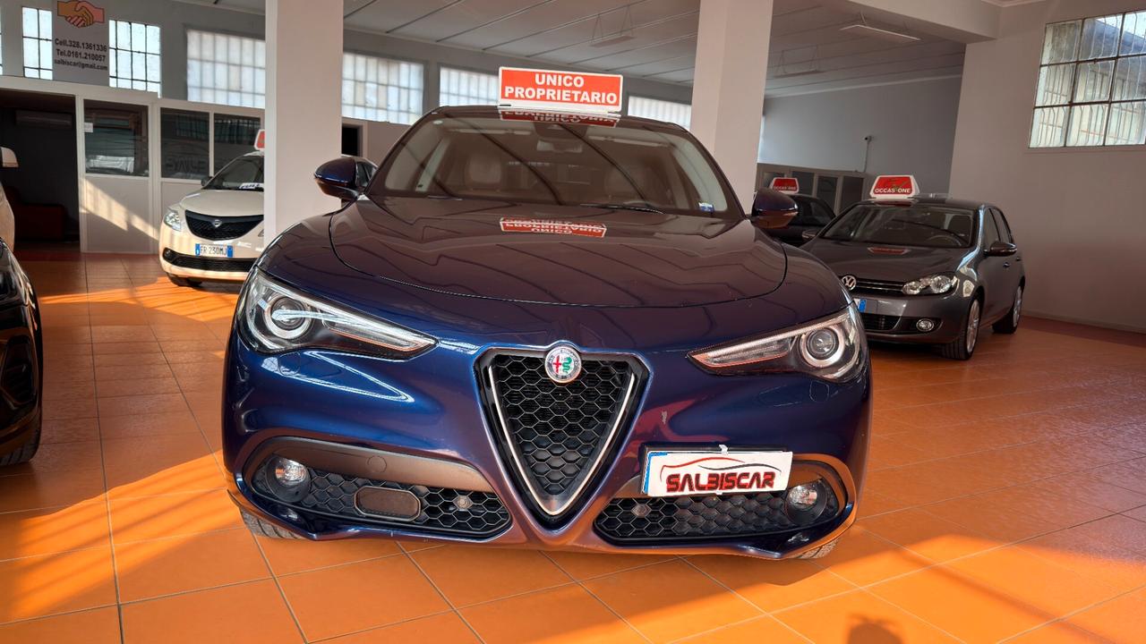 Alfa Romeo Stelvio 2.2 Turbodiesel 210 CV AT8 Q4 Executive