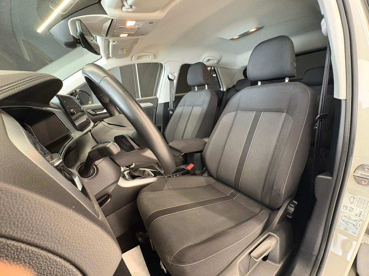 Volkswagen T-Roc 1.5 TSI 150 CV DSG 28.000 KM 2023