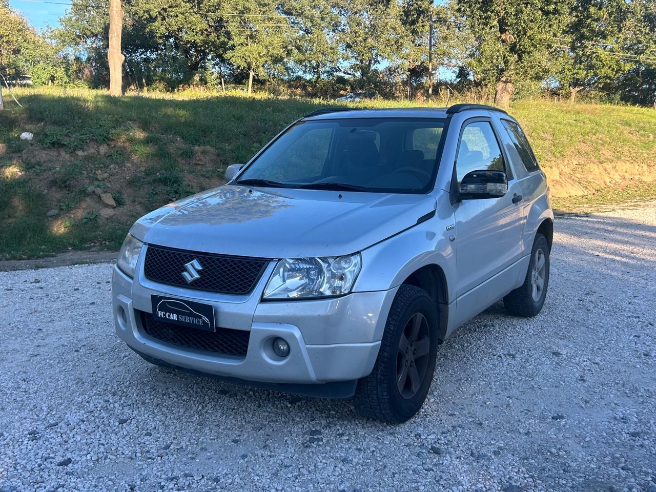 Suzuki Grand Vitara 1.9 DDiS 3 porte