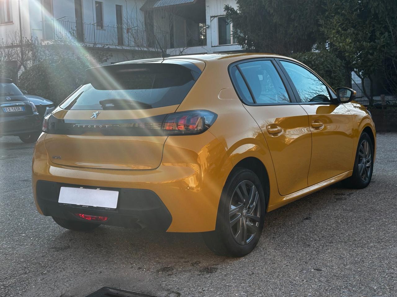 Peugeot 208 PureTech 75 Stop&Start 5 porte Allure Pack "NEOPATENTATI"