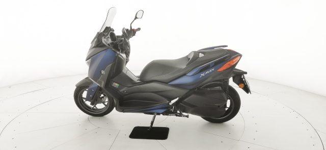 YAMAHA X-MAX 300 TECH MAX