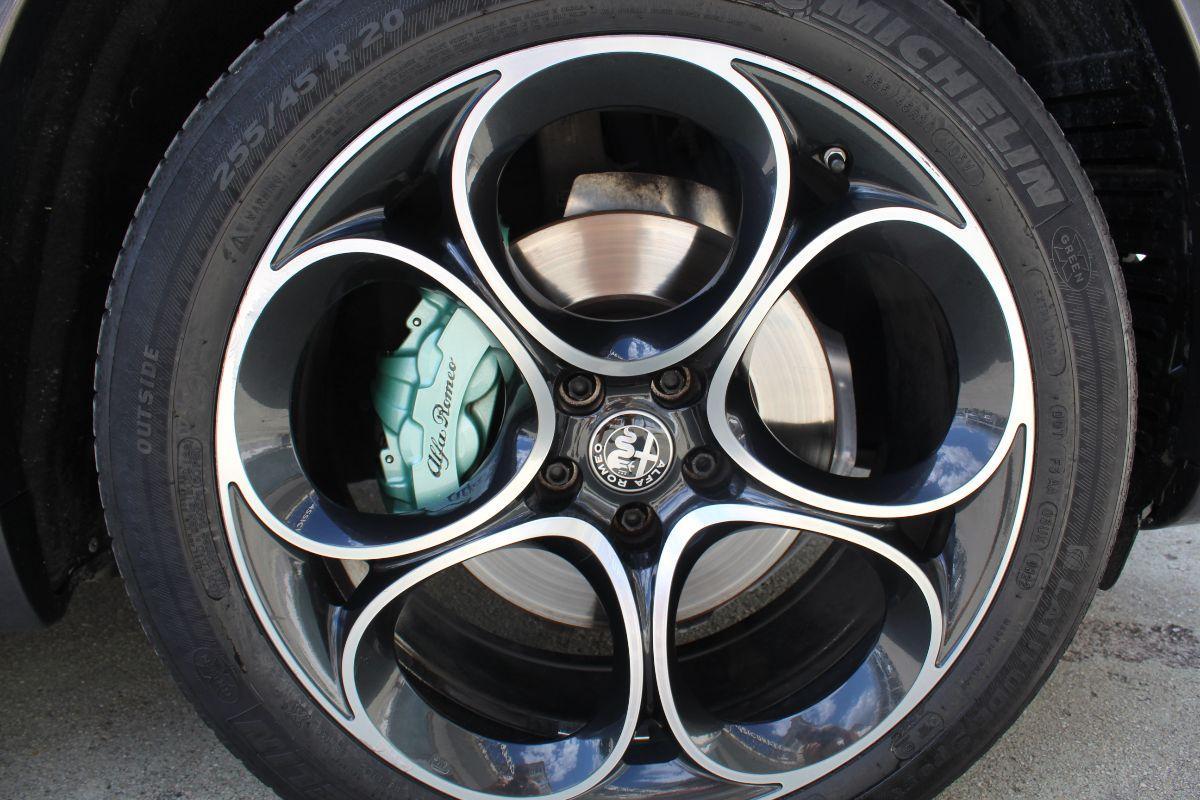 ALFA ROMEO - Stelvio - 2.2 T.diesel 210 CV AT8 Q4 Ti