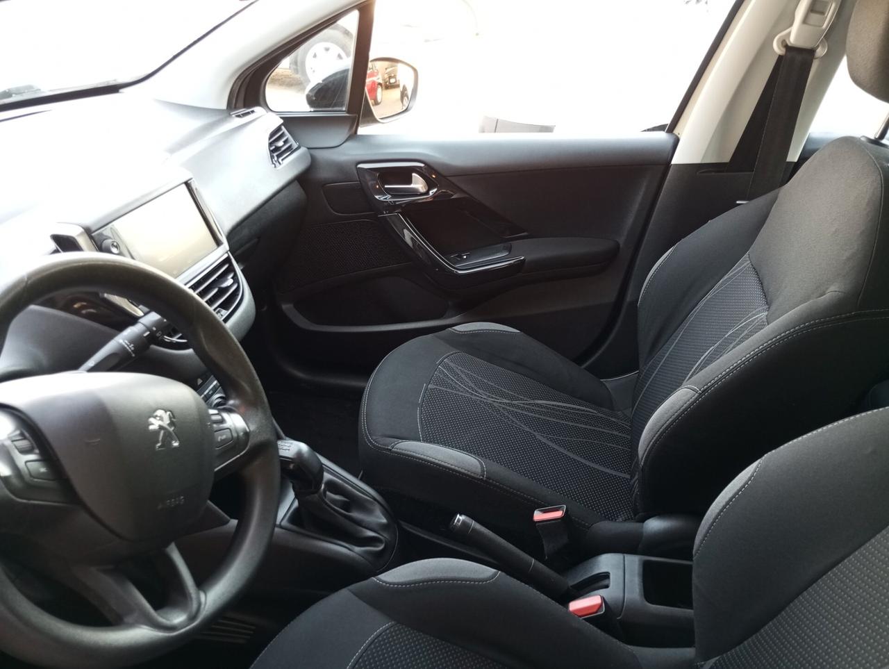 Peugeot 208 1.4 HDi 68 CV 5 porte Active