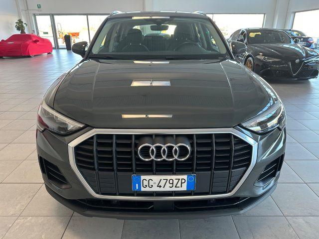 AUDI Q3 35 TDI S tronic Business