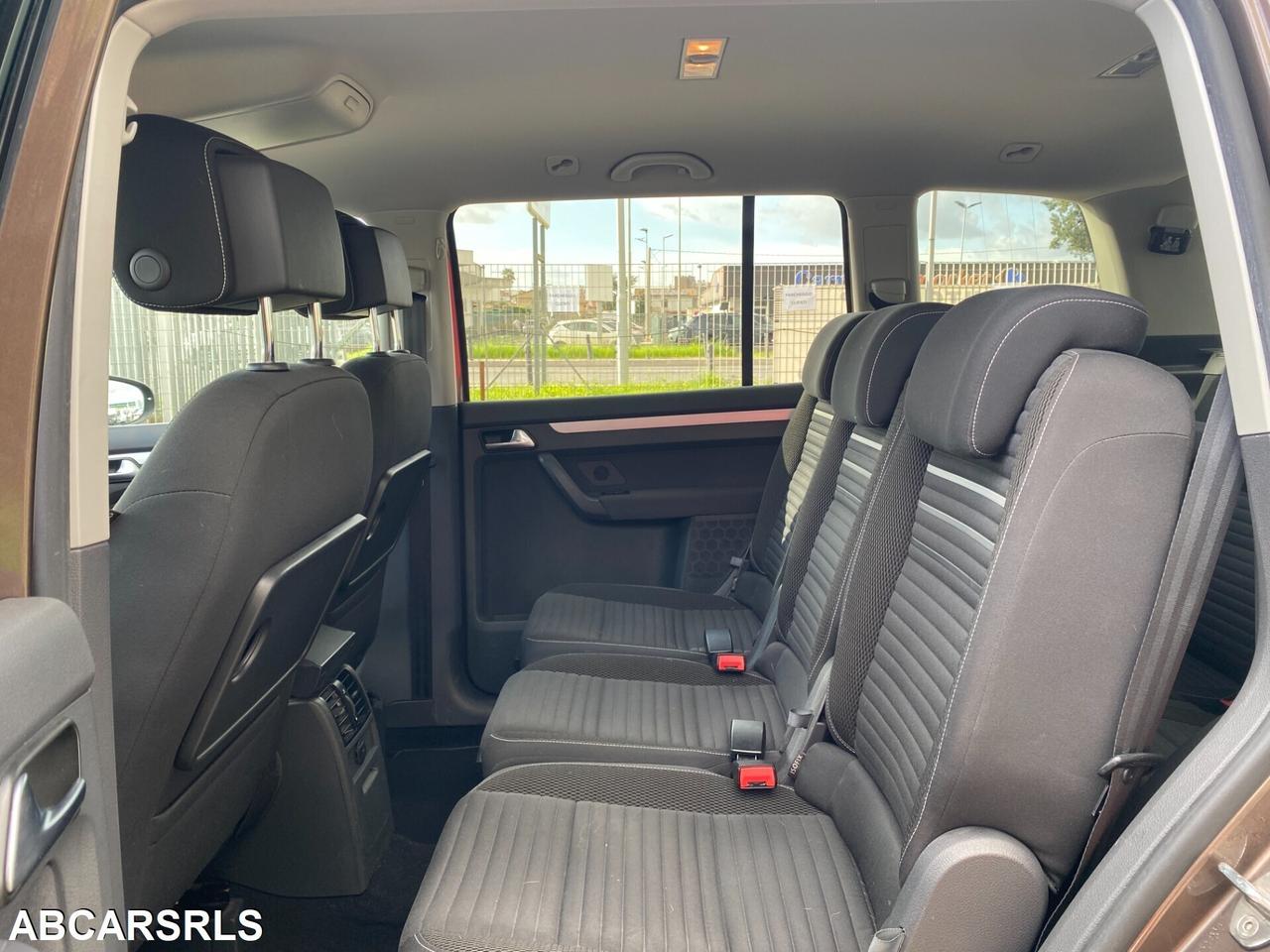 VOLKSWAGEN - Touran - 1.6 TDI Trendline BMT - FINA