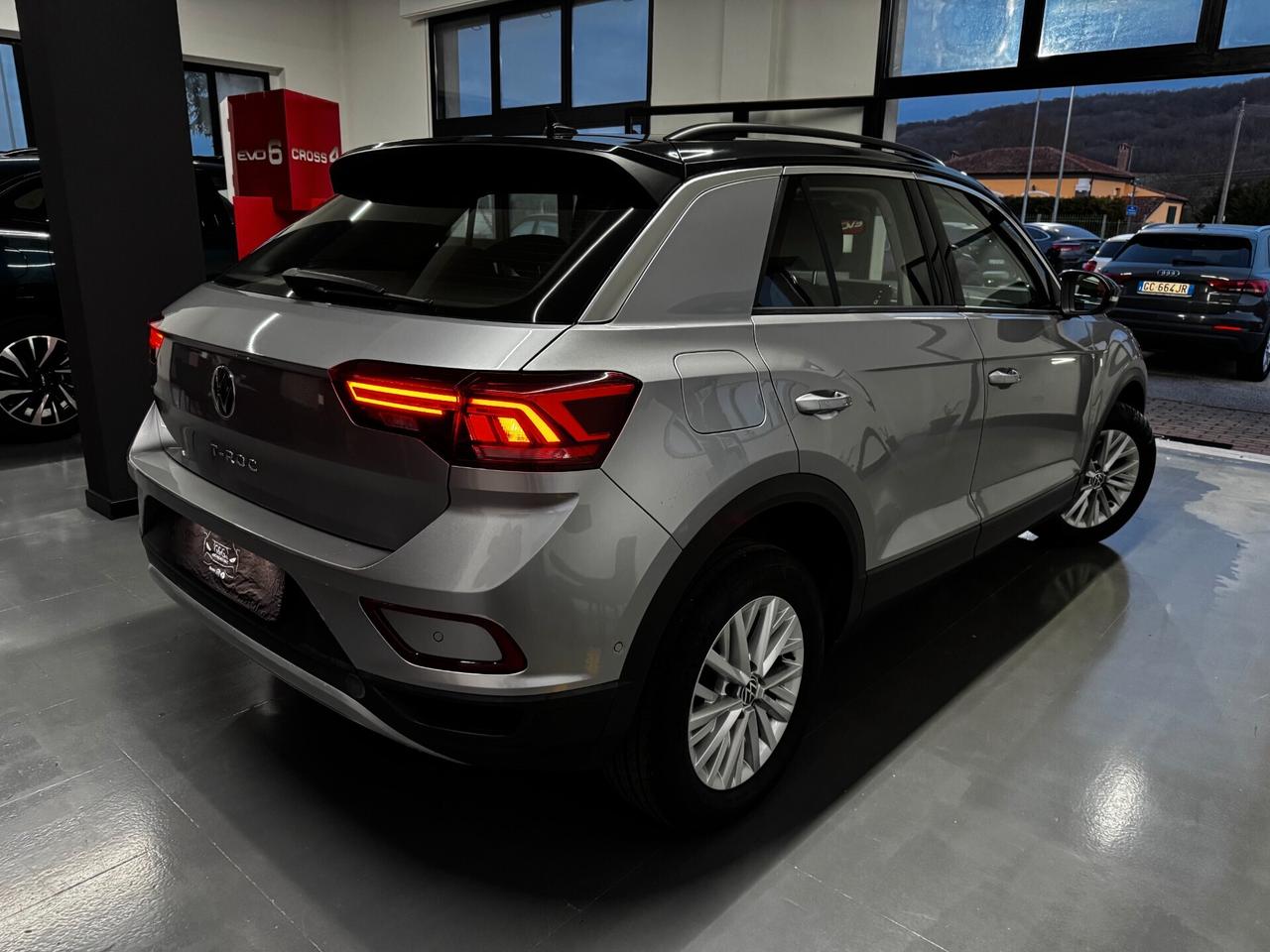 VOLKSWAGEN T-ROC 2.0 TDI 150CV LIFE - 2022