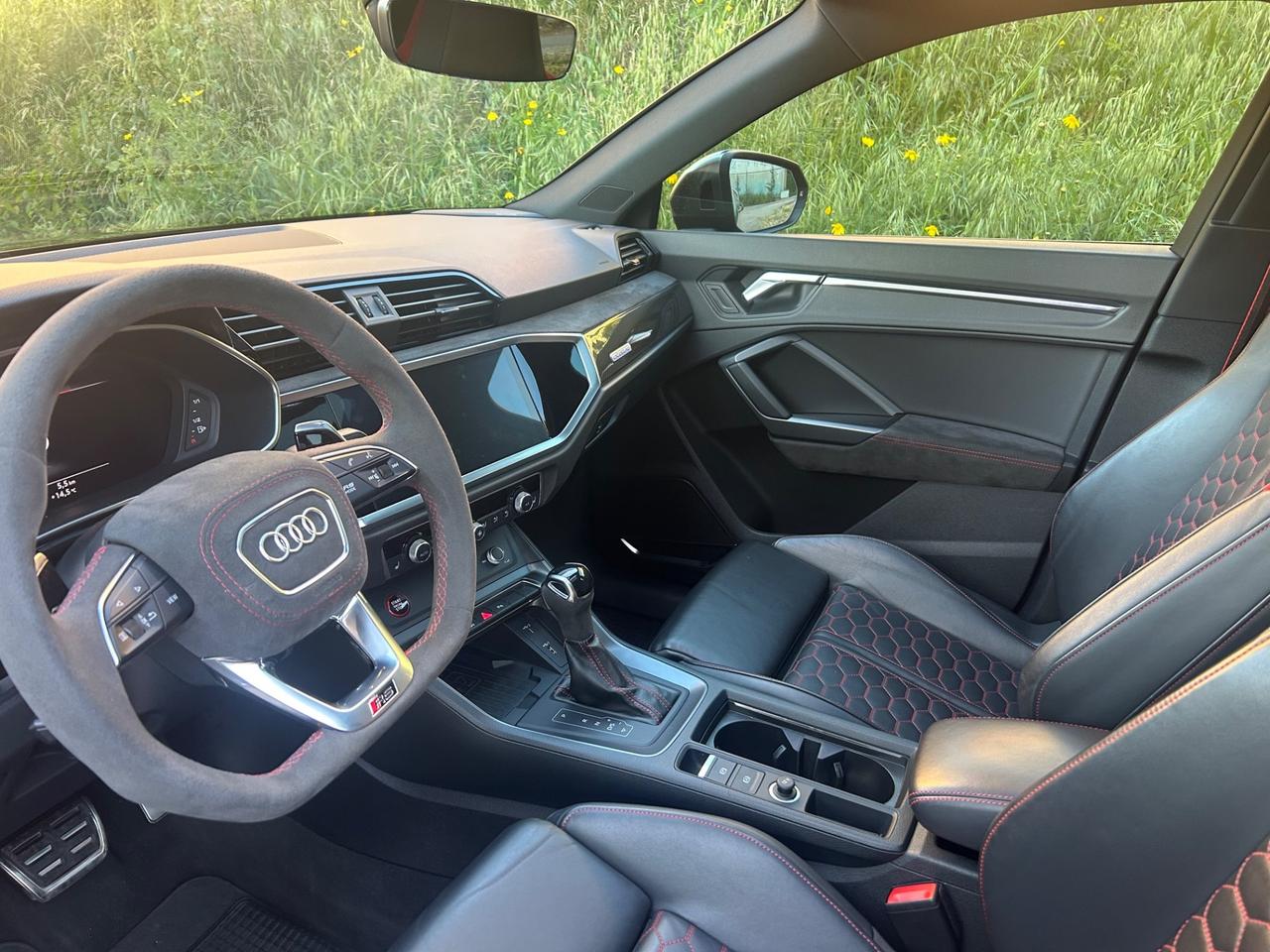 Audi Q3 RS quattro tetto apribile