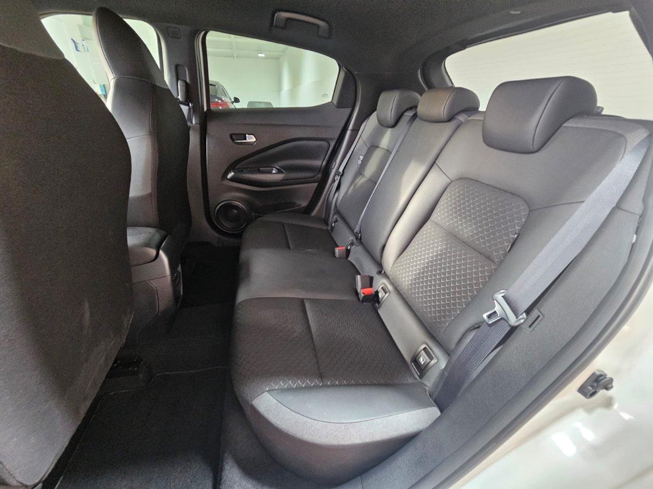 Nissan Juke 1.6 hev N-Connecta Hybrid