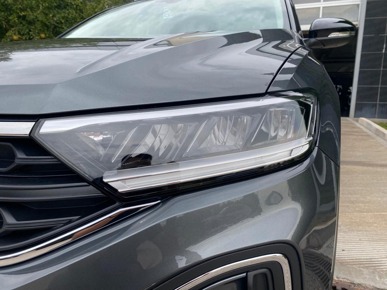 Volkswagen T-Roc 1.0 TSI Life Edition Plus