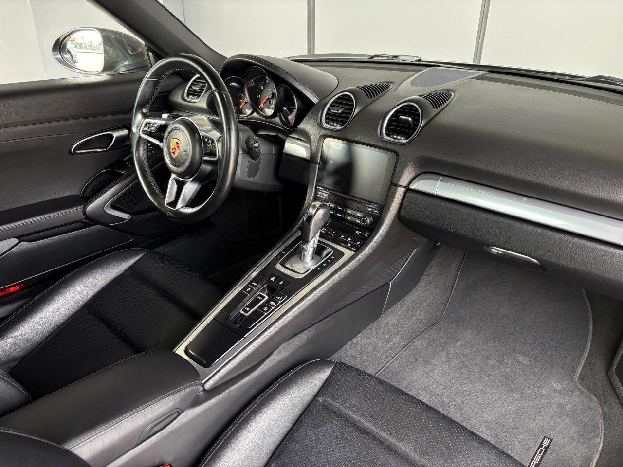 Porsche 718 Boxster