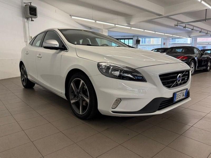 Volvo V40 D2 R-design 94g