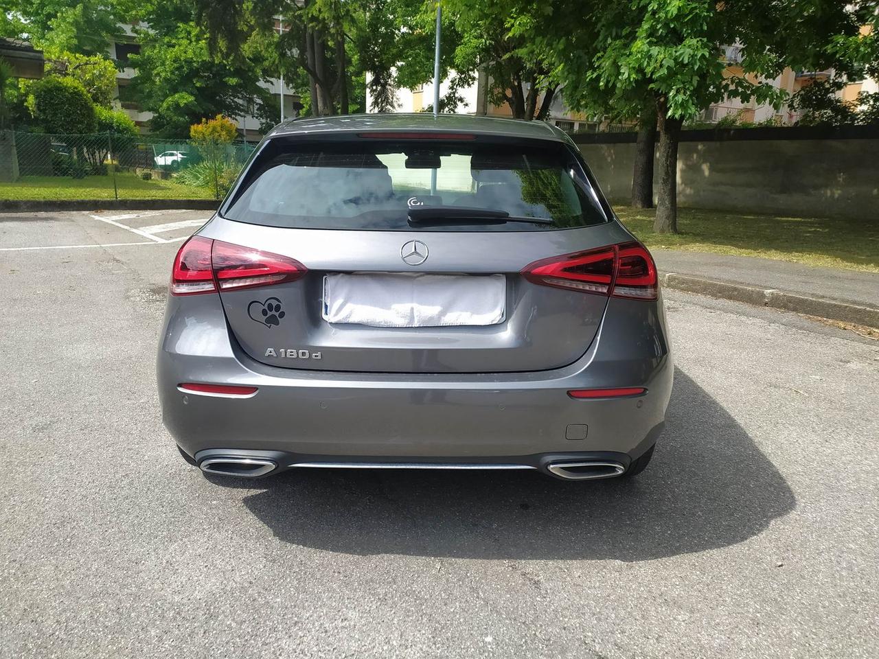 Mercedes-Benz A 180 Business