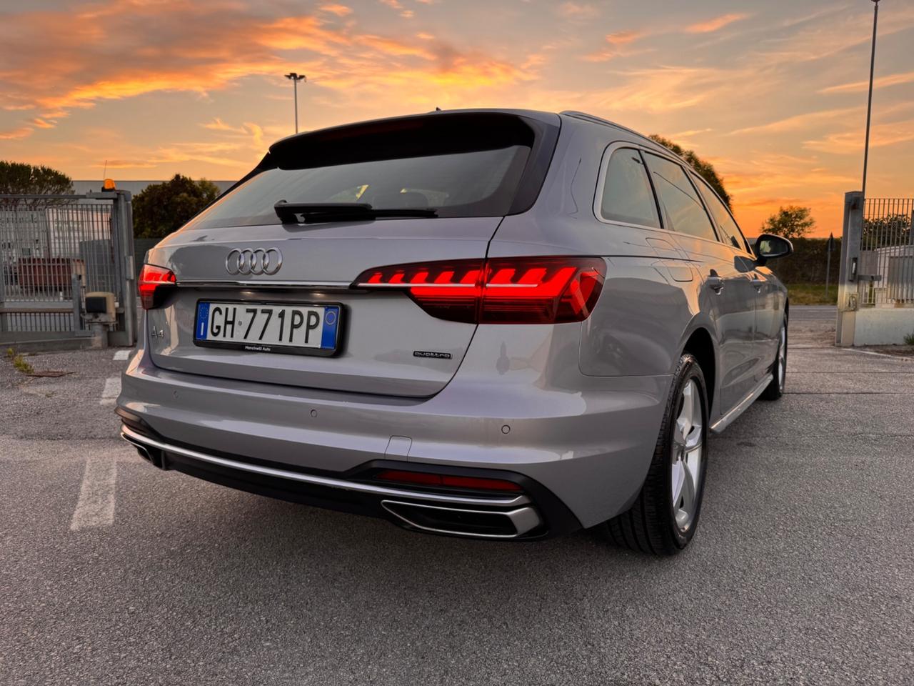 Audi A4 Avant 40 TDI quattro S tronic Advanced