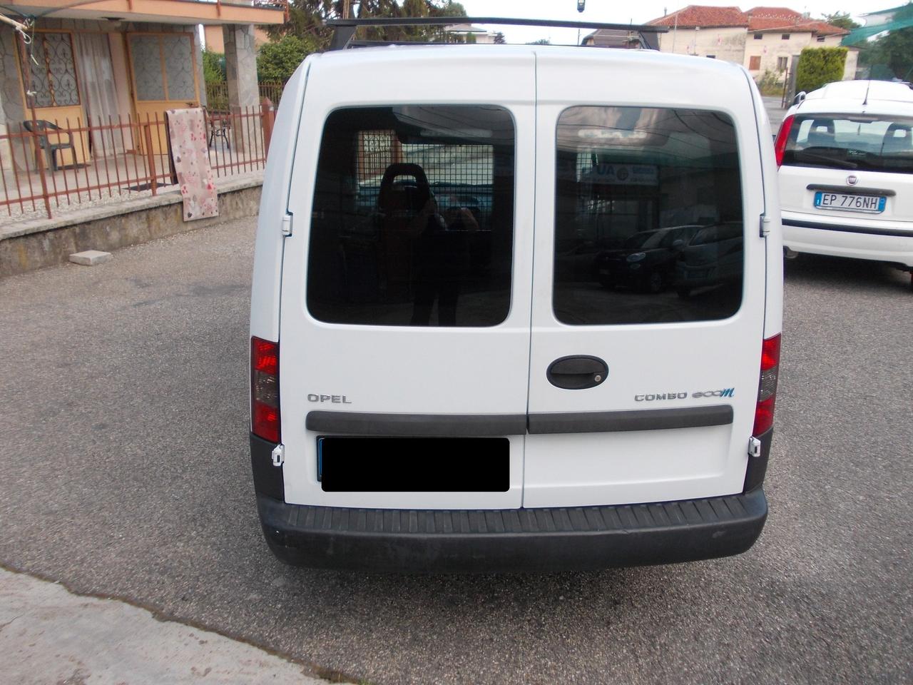 Opel OPEL COMBO VAN 16 B/METANO