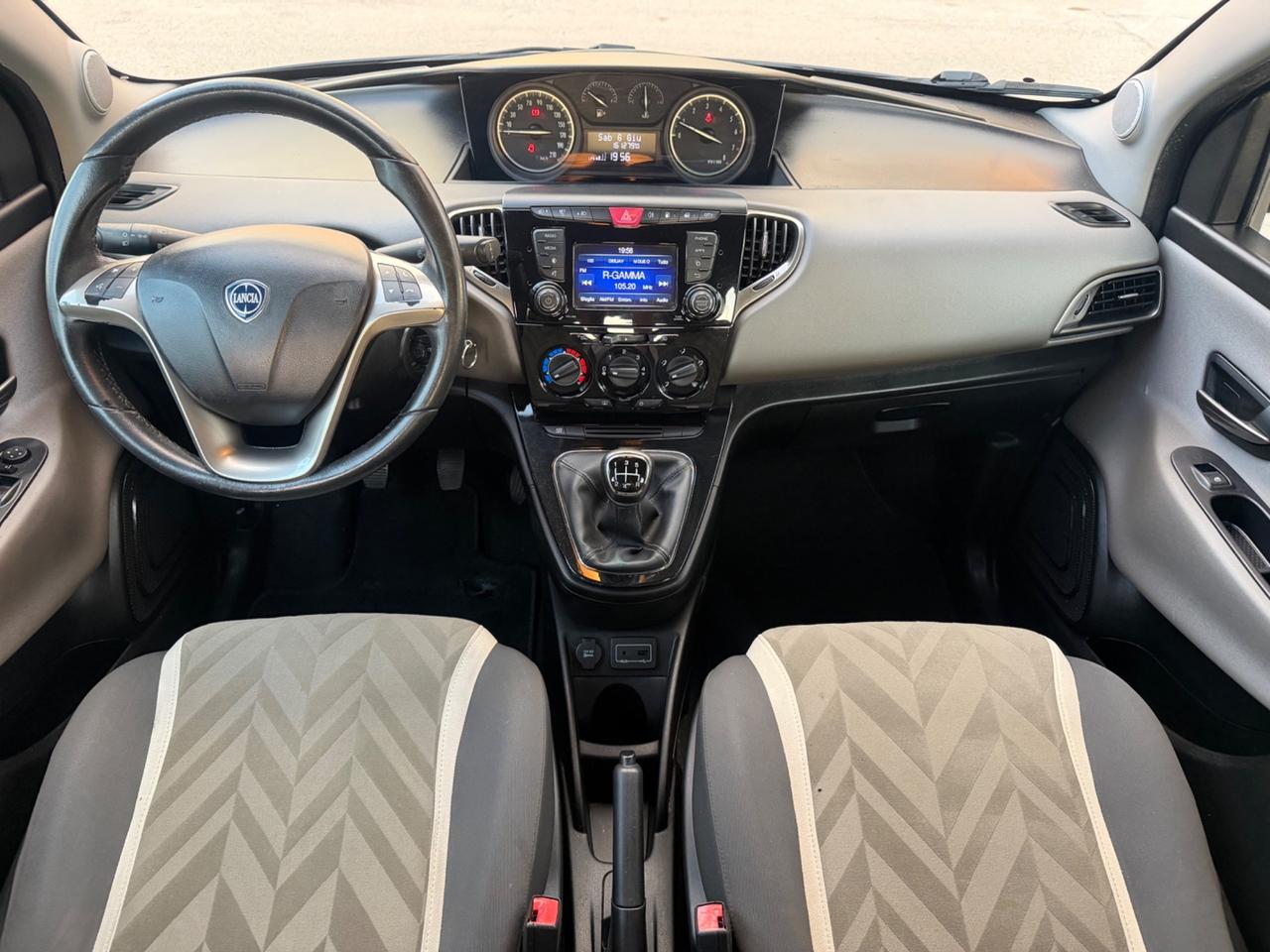 Lancia Ypsilon 1.2 69 CV GPL Ecochic 2017