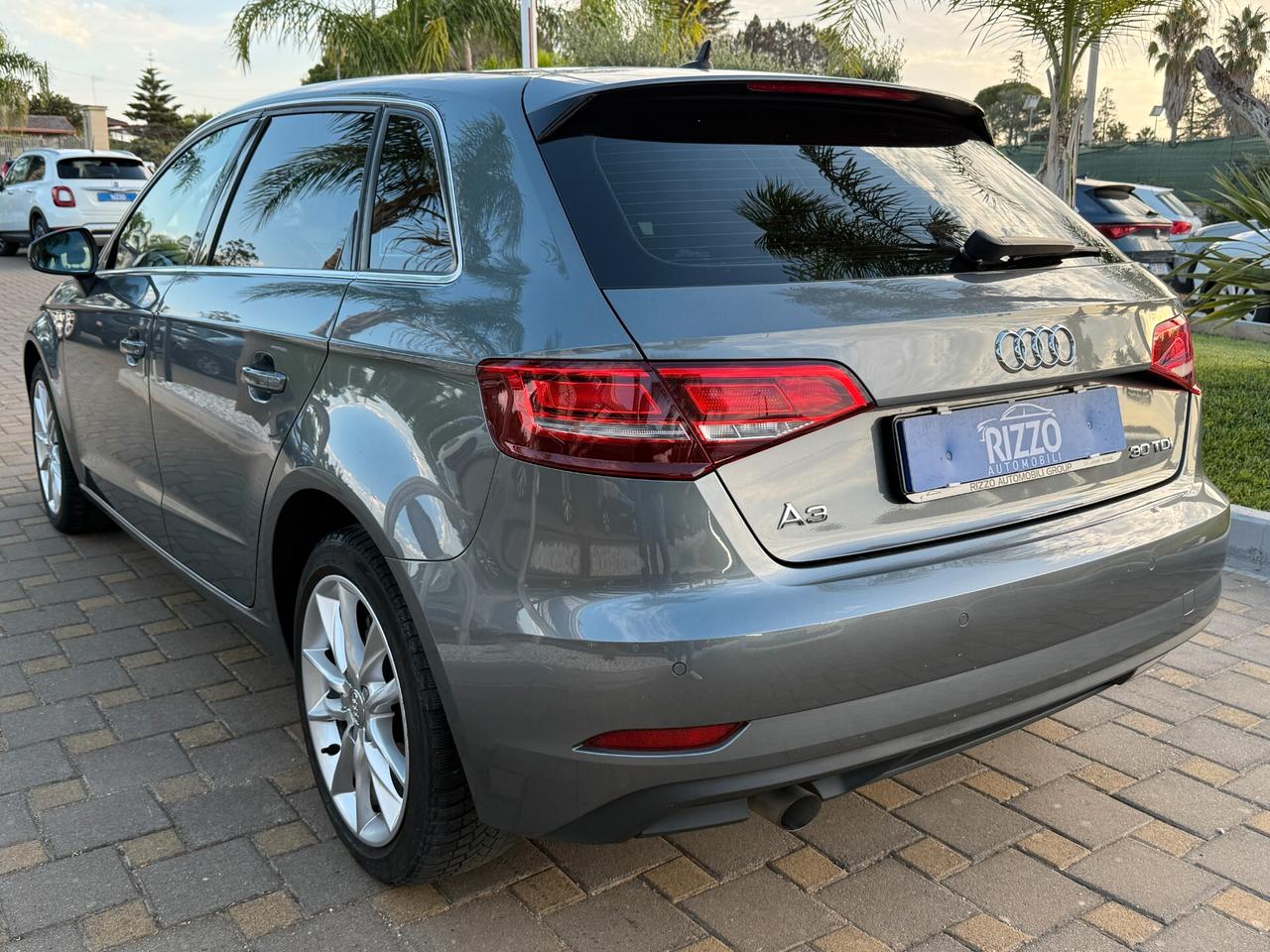 AUDI A3 SB 1.6 TDI 116 CV S tronic Sport Full Led Navi