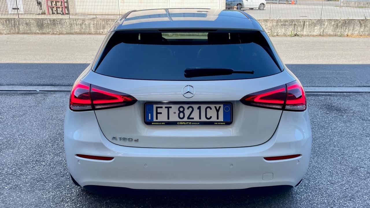 MERCEDES-BENZ CLASSE A180 1.5 116CV - FULL LED, PELLE, NEOPATENTATI