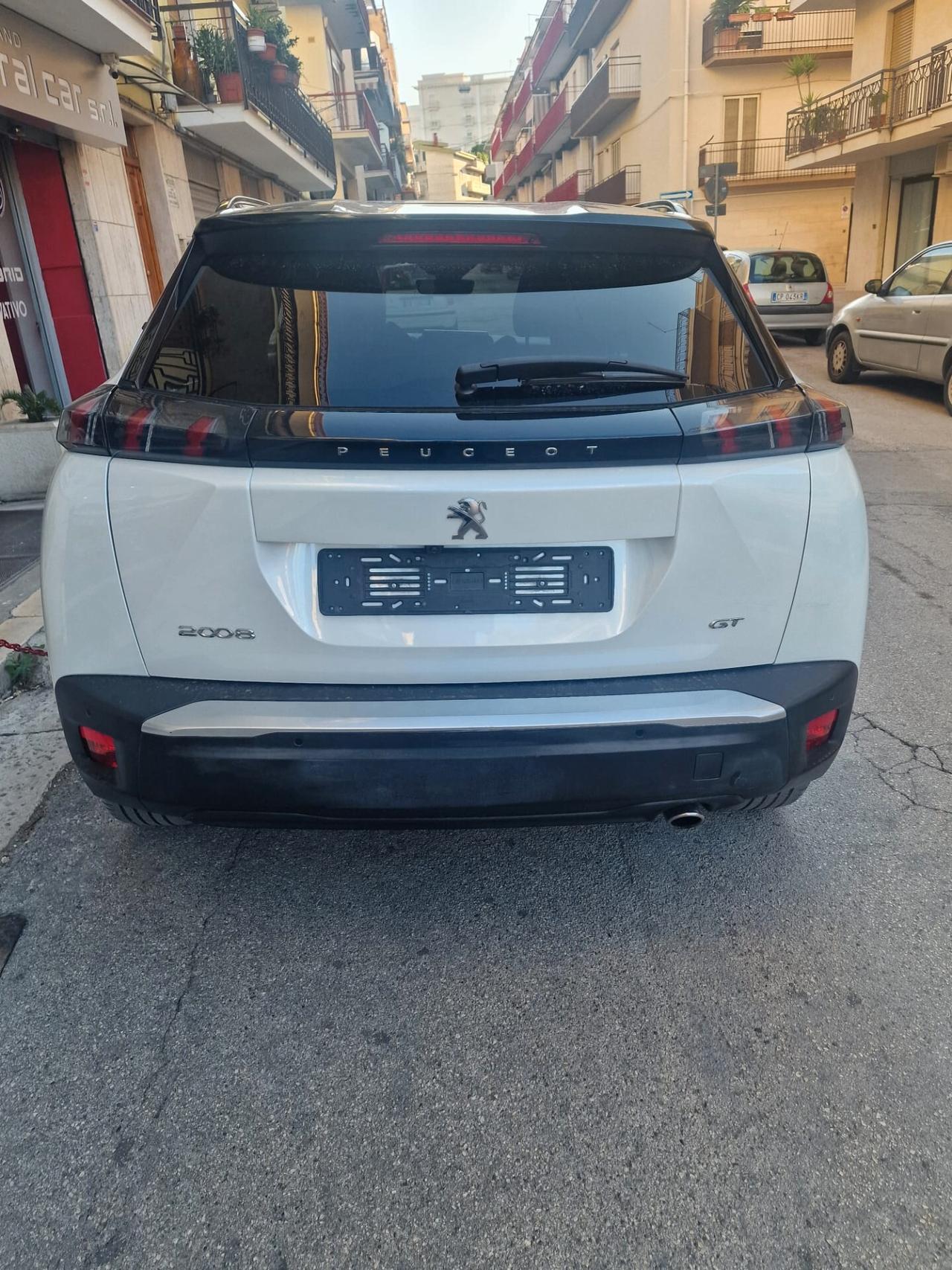 Peugeot 2008 BlueHDi 130 S&S EAT8 GT Pack