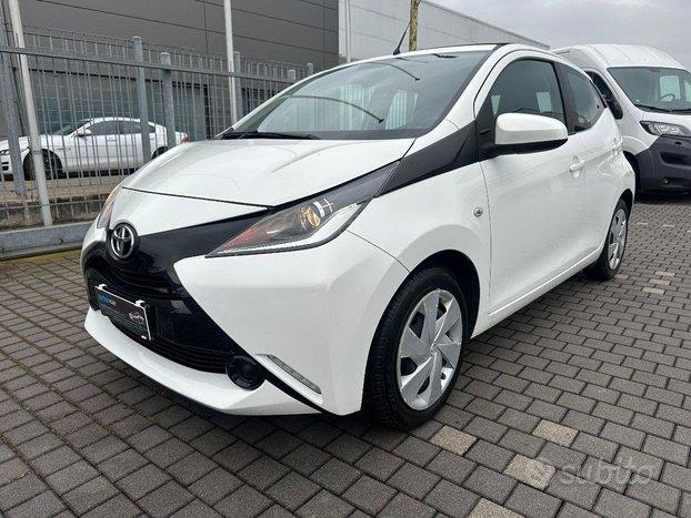 TOYOTA - Aygo - 1.0 VVT-i 69 CV 5 porte x-play