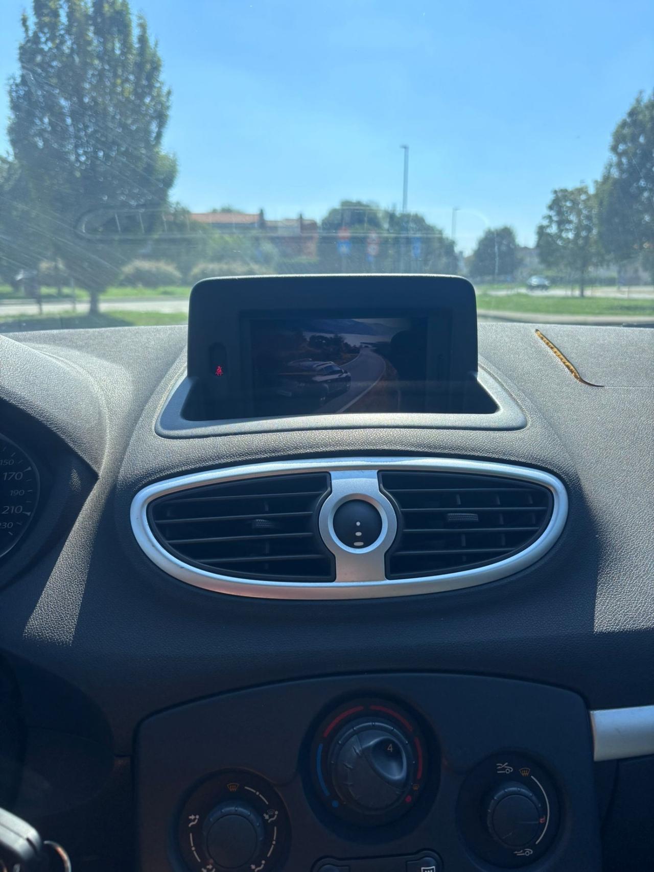 Renault Clio Storia 1.2 5 porte GPL Confort