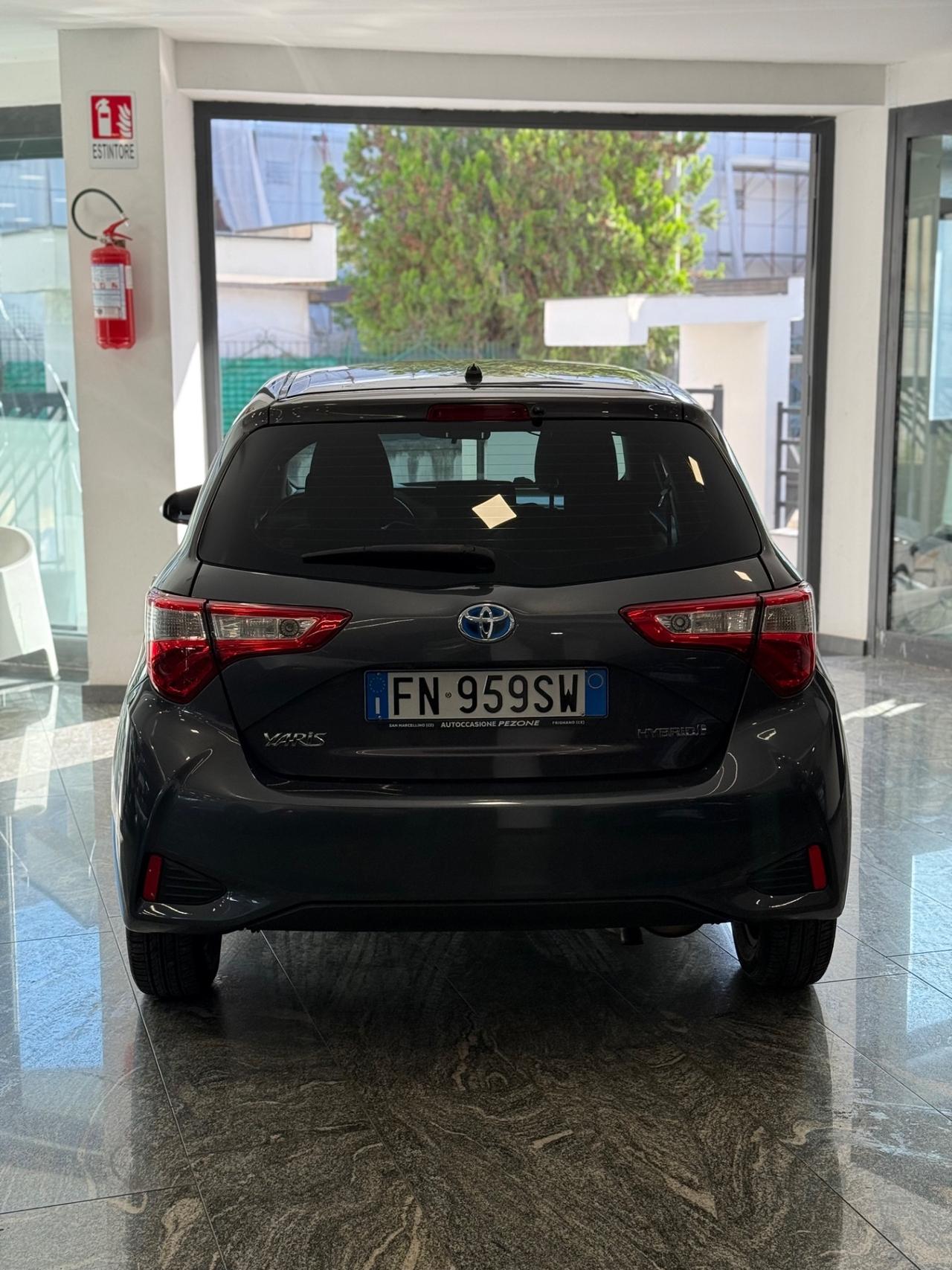 Toyota Yaris 1.5 Hybrid 5 porte Active