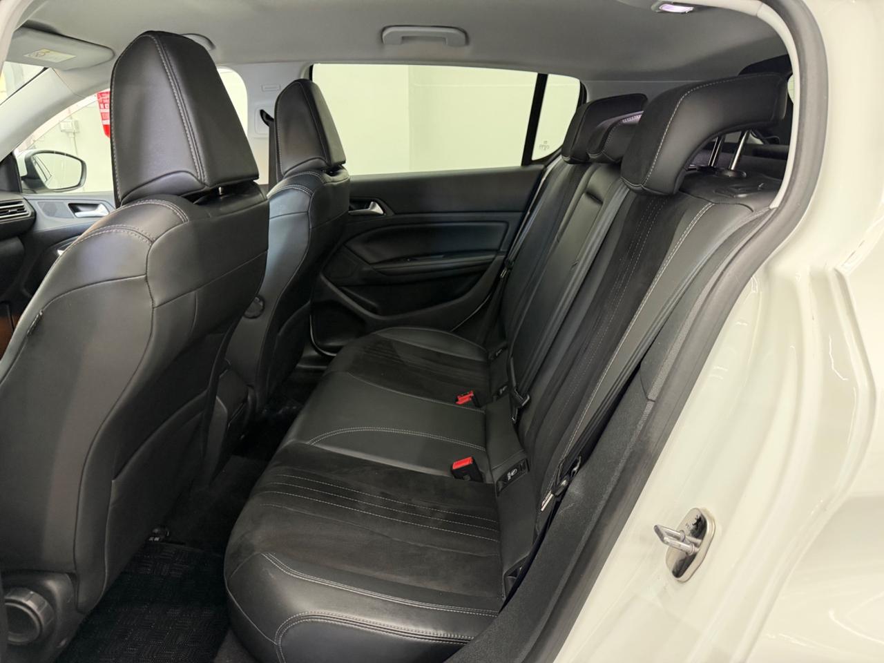 Peugeot 308 BlueHDi 120 S&S Allure