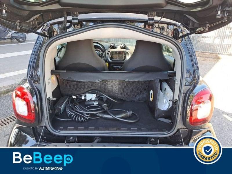 smart fortwo EQ PASSION 4,6KW