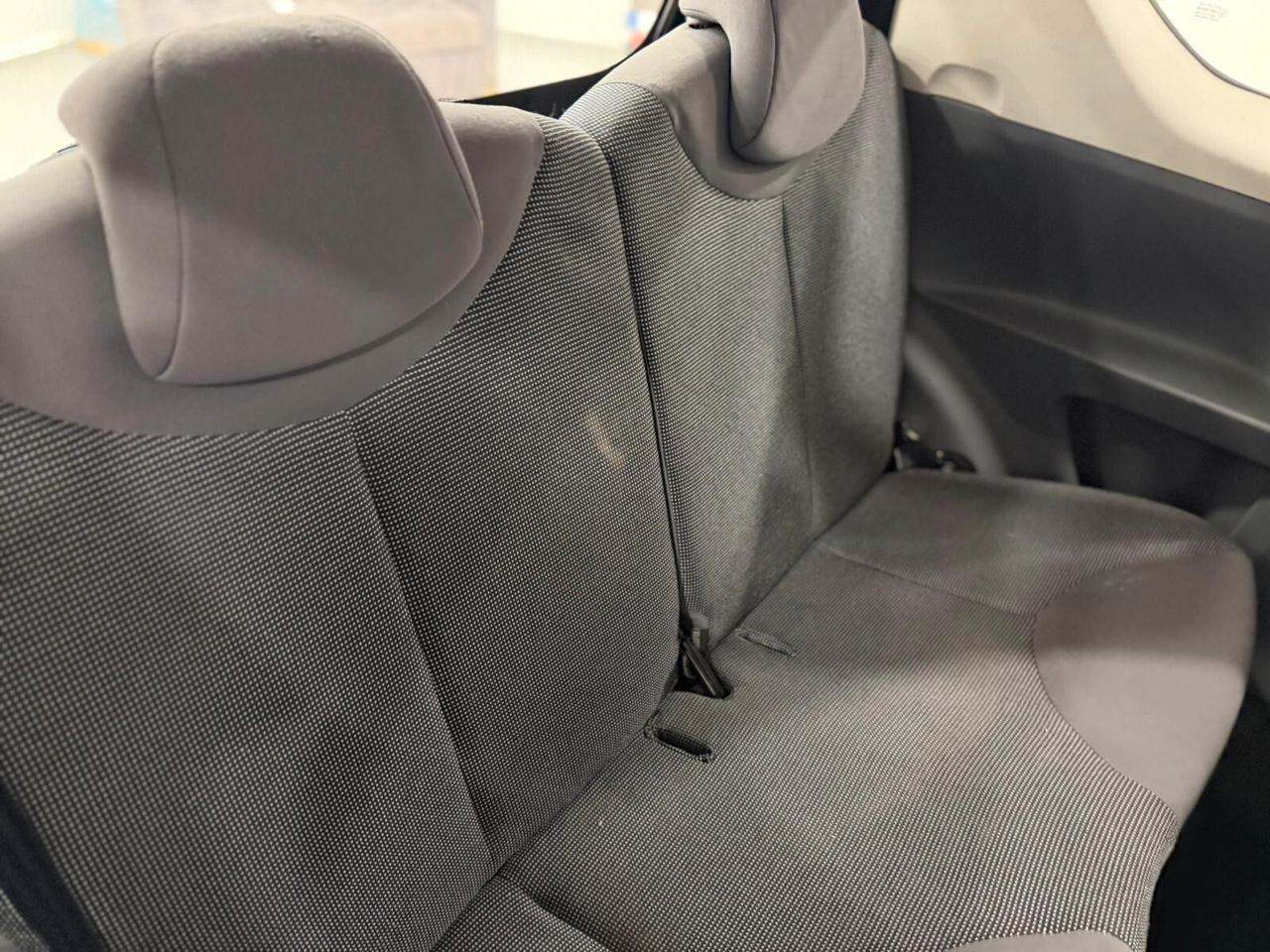 Peugeot 107 1.0 68CV 3p. Sweet Years