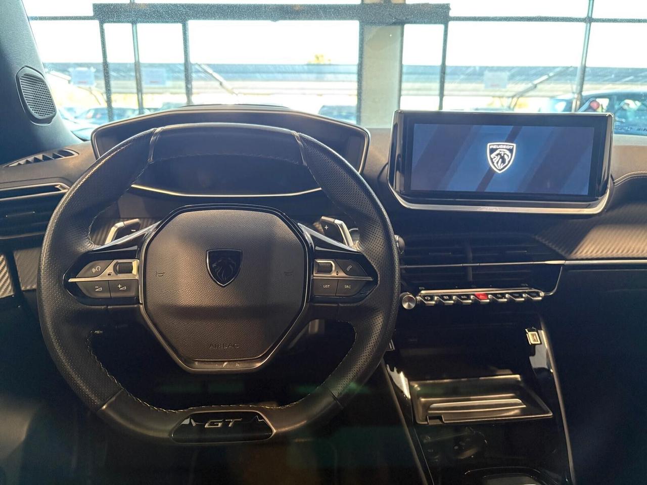 Peugeot 2008 GT PureTech 130 EAT8 SPOTICAR