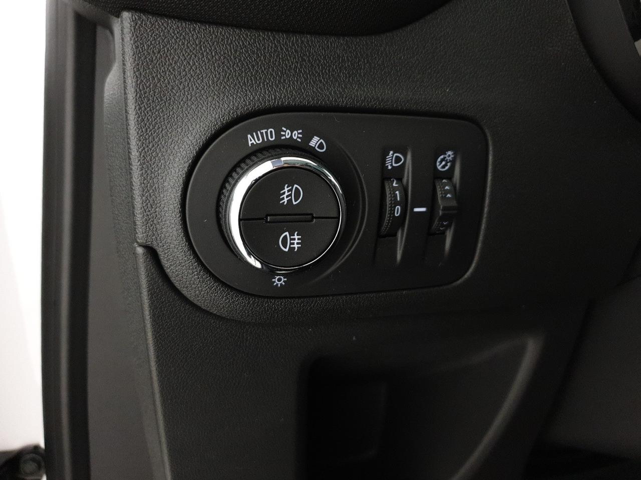 Opel Crossland 1.2 elegance s&s 110cv