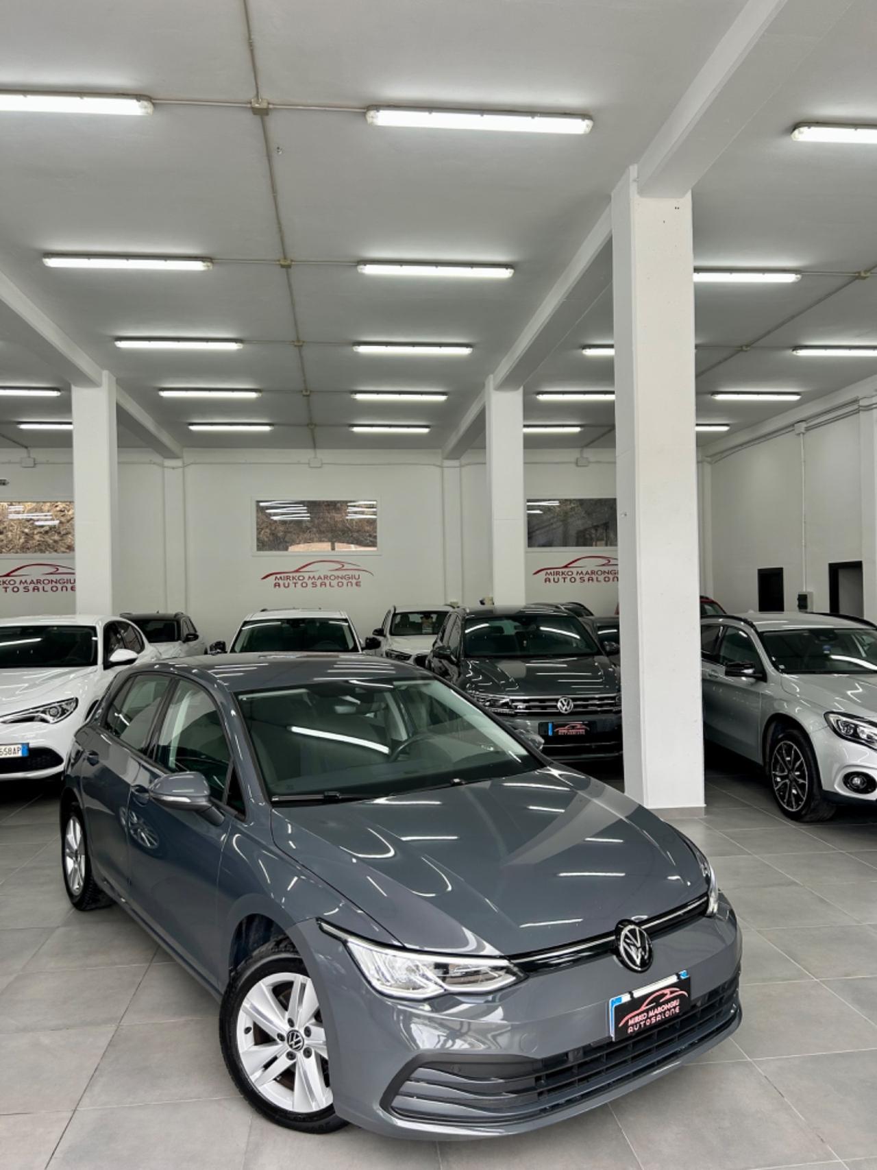 VW GOLF 8 2.0 DSG SCR finanziabile