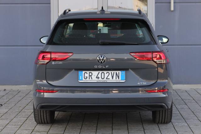 VOLKSWAGEN Golf Variant 1.0 eTSI EVO DSG Life Prezzo Netto