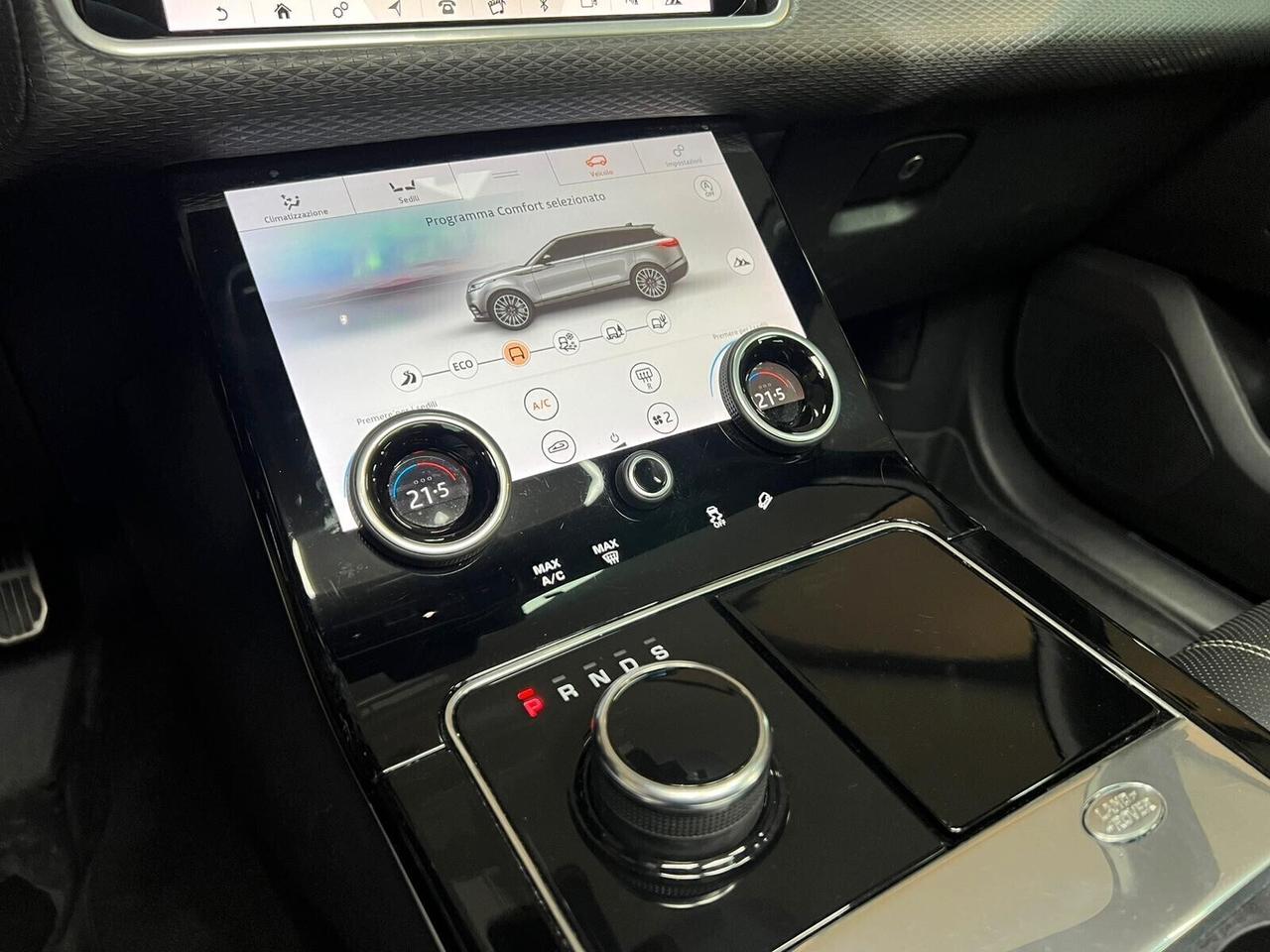 Land Rover Velar 2.0 si4 R-Dynamic S 300cv (086)