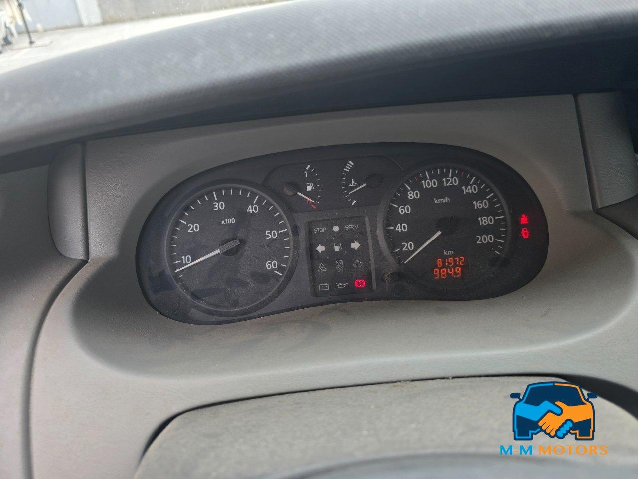 RENAULT Trafic T29 2.5 dci 16v 140cv L2H1 N1 6p.ti