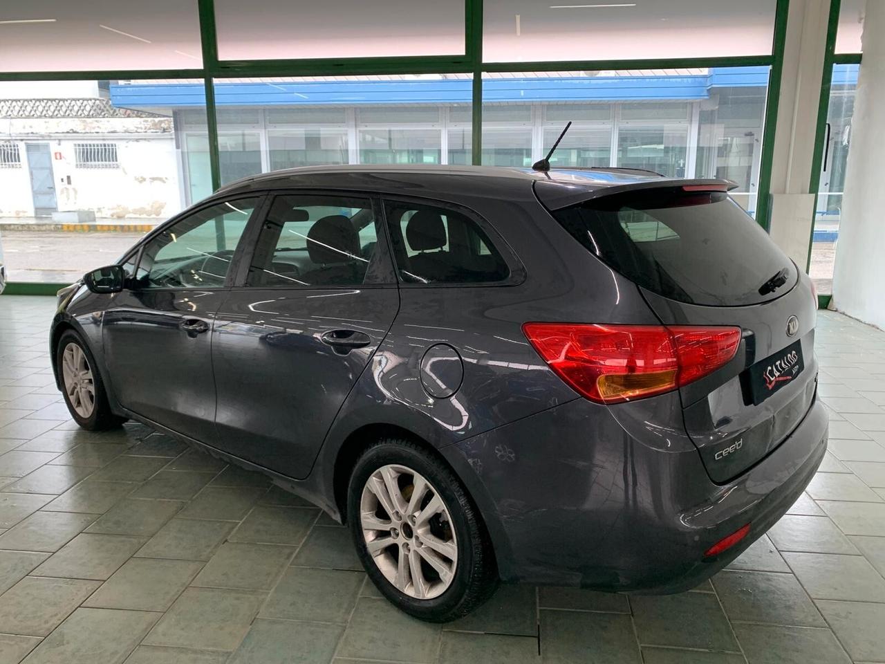 Kia Ceed Sportswagon cee'd 1.4 CRDi SW Cool